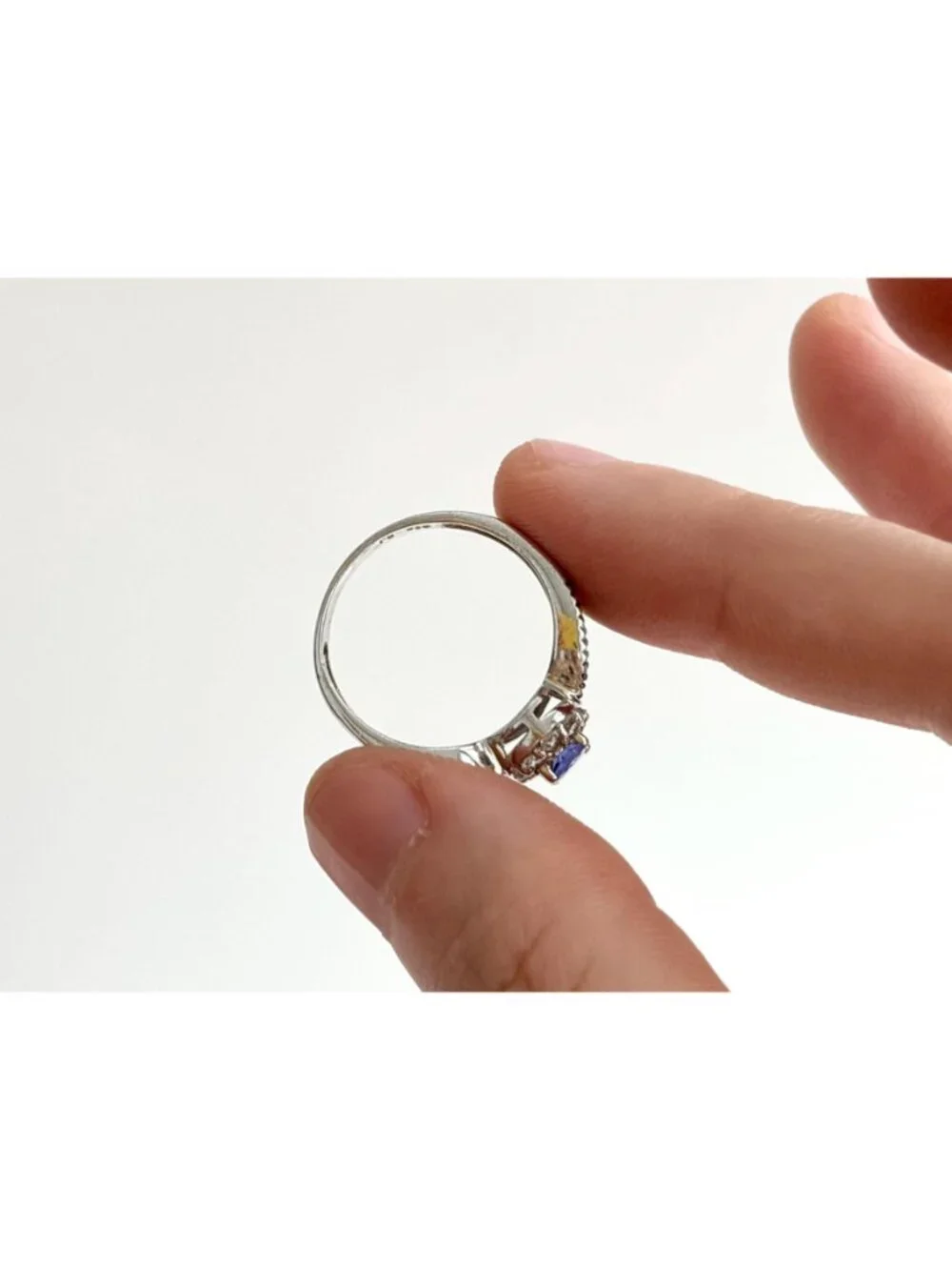 Tanzanite Gemstone Oval Cut Halo Style Sterling Silver 925 Vintage Ring - sz 8